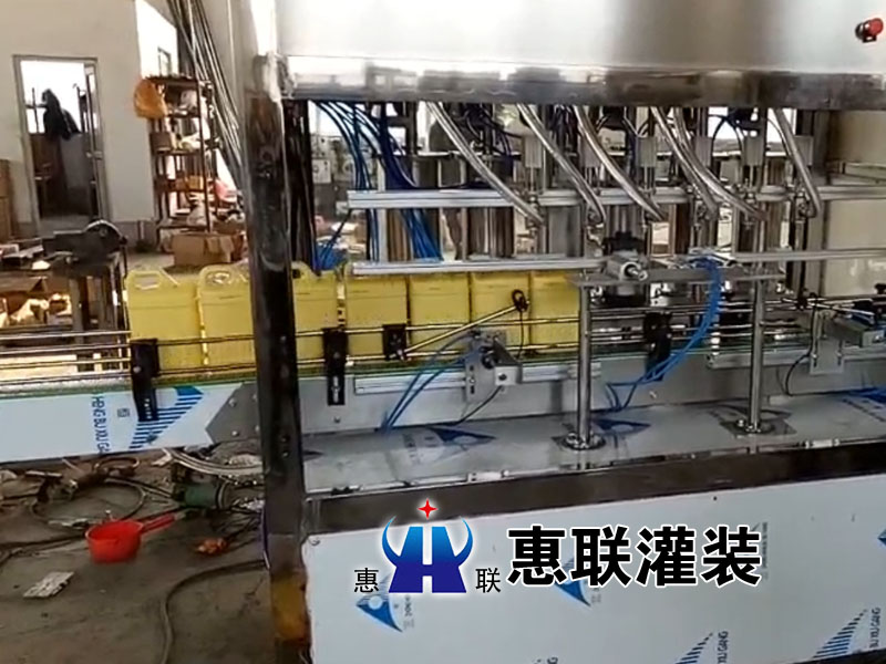 全自動洗潔精灌裝機